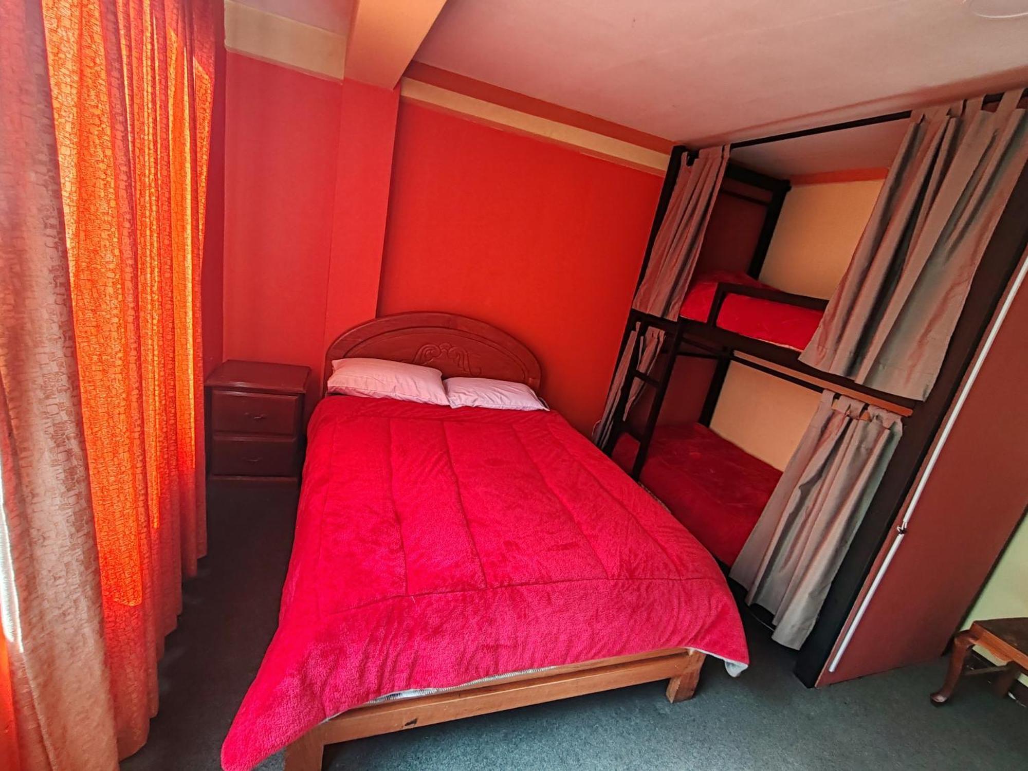 Yati Hostal ลาปาซ ภายนอก รูปภาพ